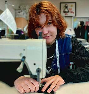 Między igłą a nitką – pasja i zawód Marty